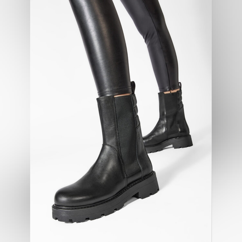Vagabond Black Ankle Boots